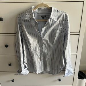 Wild Fable Women’s Blue Striped Button Down Shirt Size L